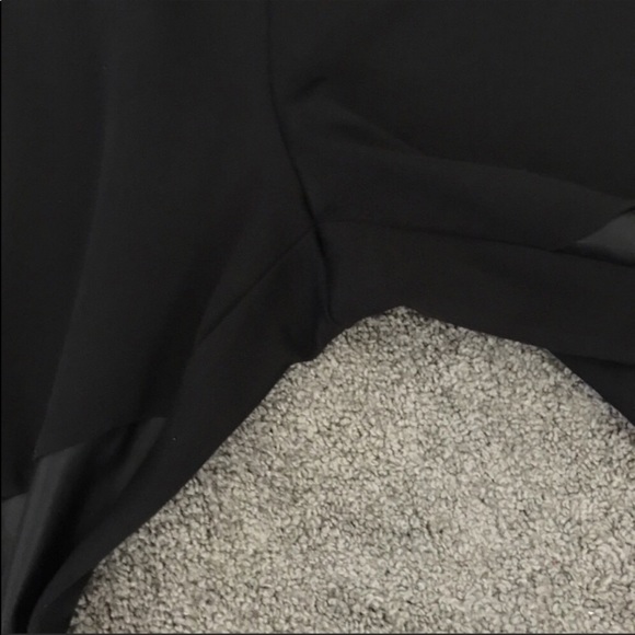 Plus size leather and mesh leggings - Picture 4 of 5